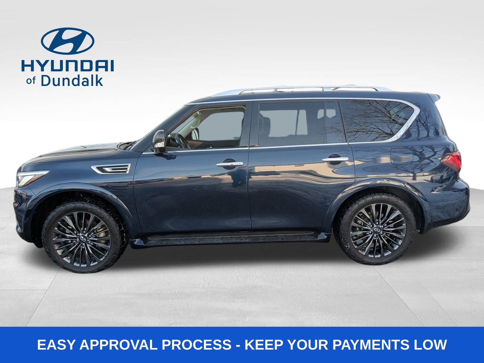 Used 2022 INFINITI QX80 Premium Select w/ Cargo Package image 2