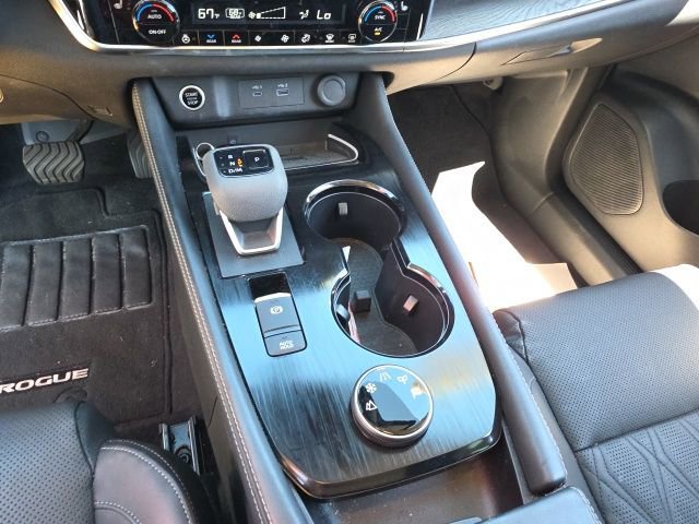 Used 2023 Nissan Rogue Platinum w/ Platinum Premium Package AWD/4WD image 19
