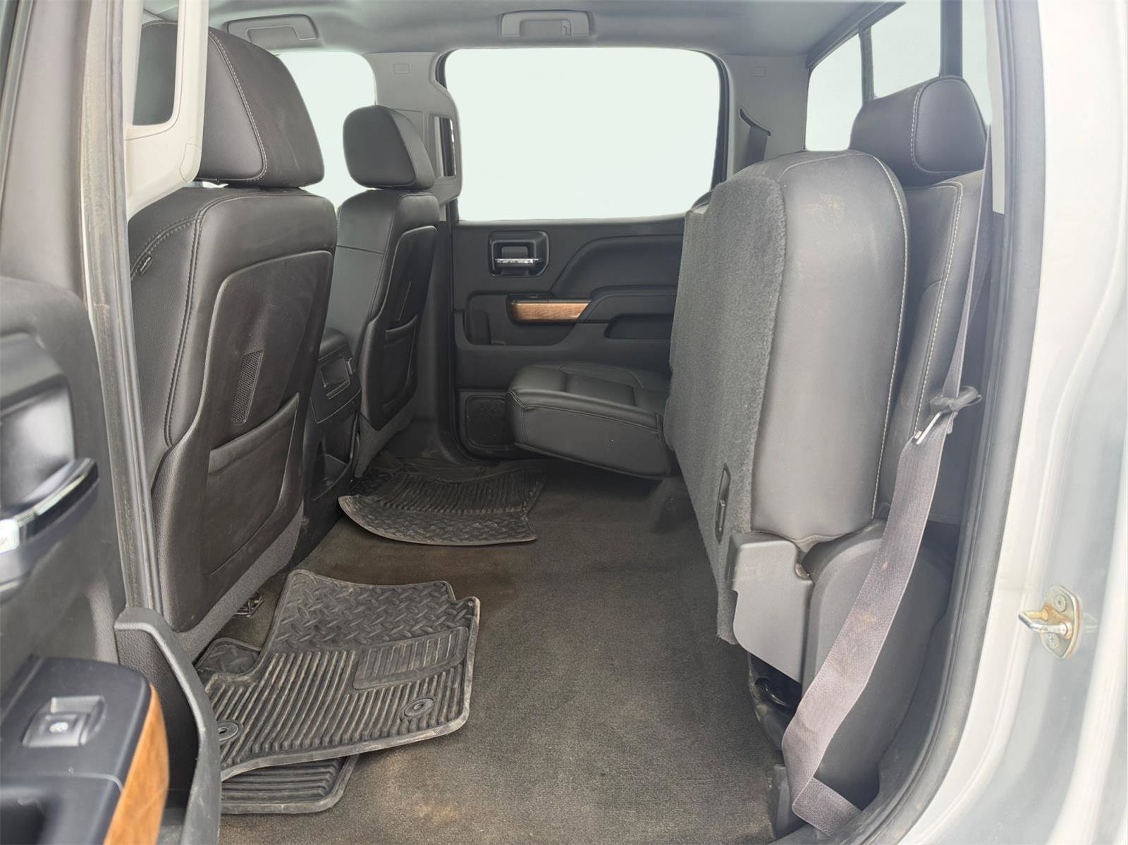 Used 2015 Chevrolet Silverado 2500 LTZ image 16