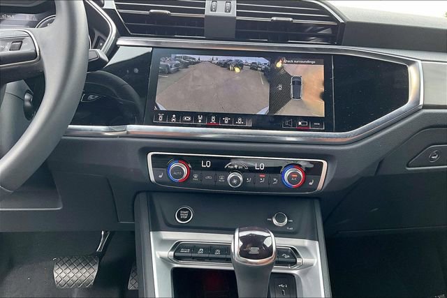 Used 2025 Audi Q3 2.0T Premium Plus w/ Premium Plus Package image 24