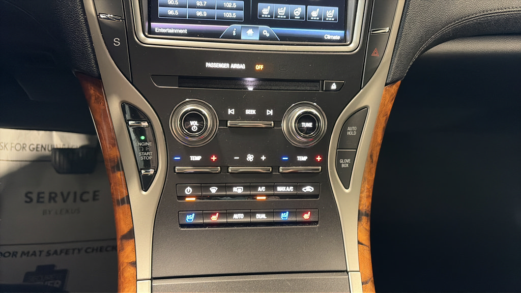 Used 2016 Lincoln MKX Reserve w/ Climate Package AWD/4WD image 24
