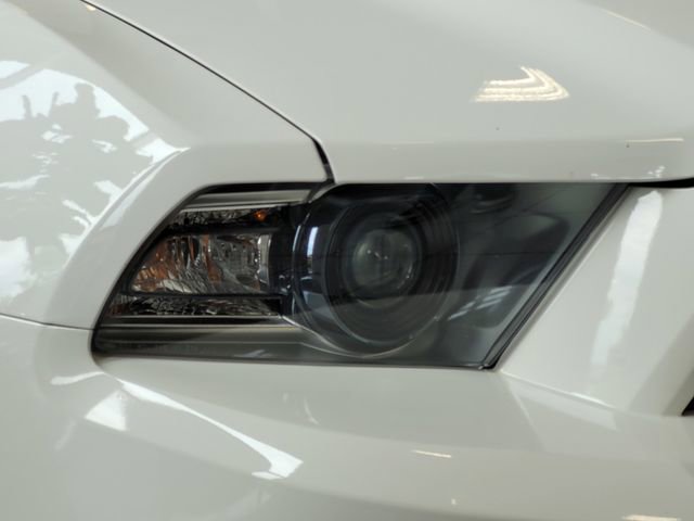 Used 2012 Ford Mustang Shelby GT500 w/ SVT Performance Pkg RWD image 11