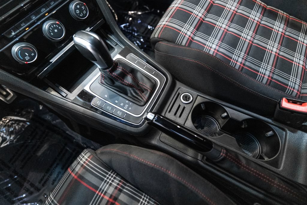 Used 2020 Volkswagen GTI S FWD image 25