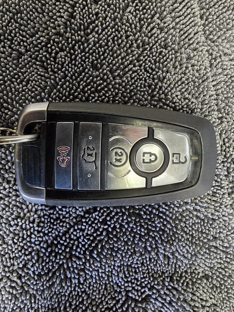 Used 2020 Ford Edge SEL w/ Convenience Package AWD/4WD image 39