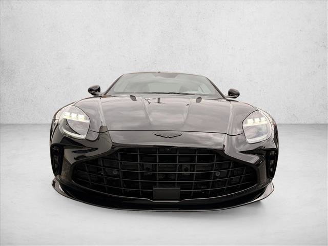 Used 2025 Aston Martin V8 Vantage Coupe image 9