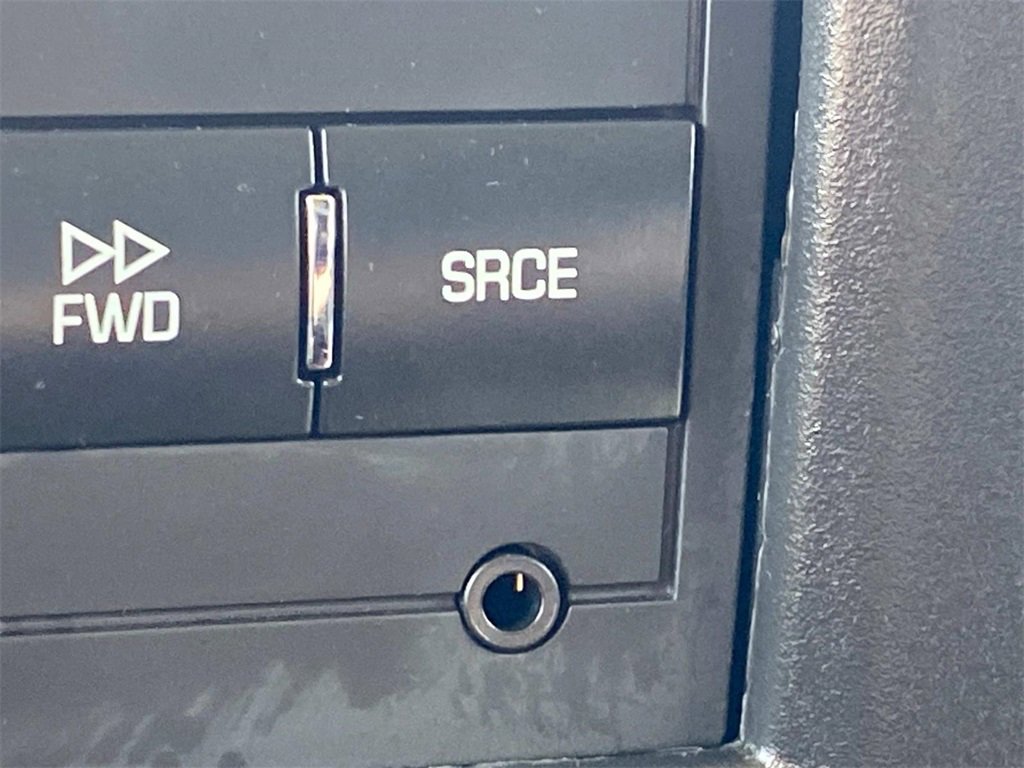 Used 2023 GMC Savana 2500 w/ Driver Convenience Package image 29