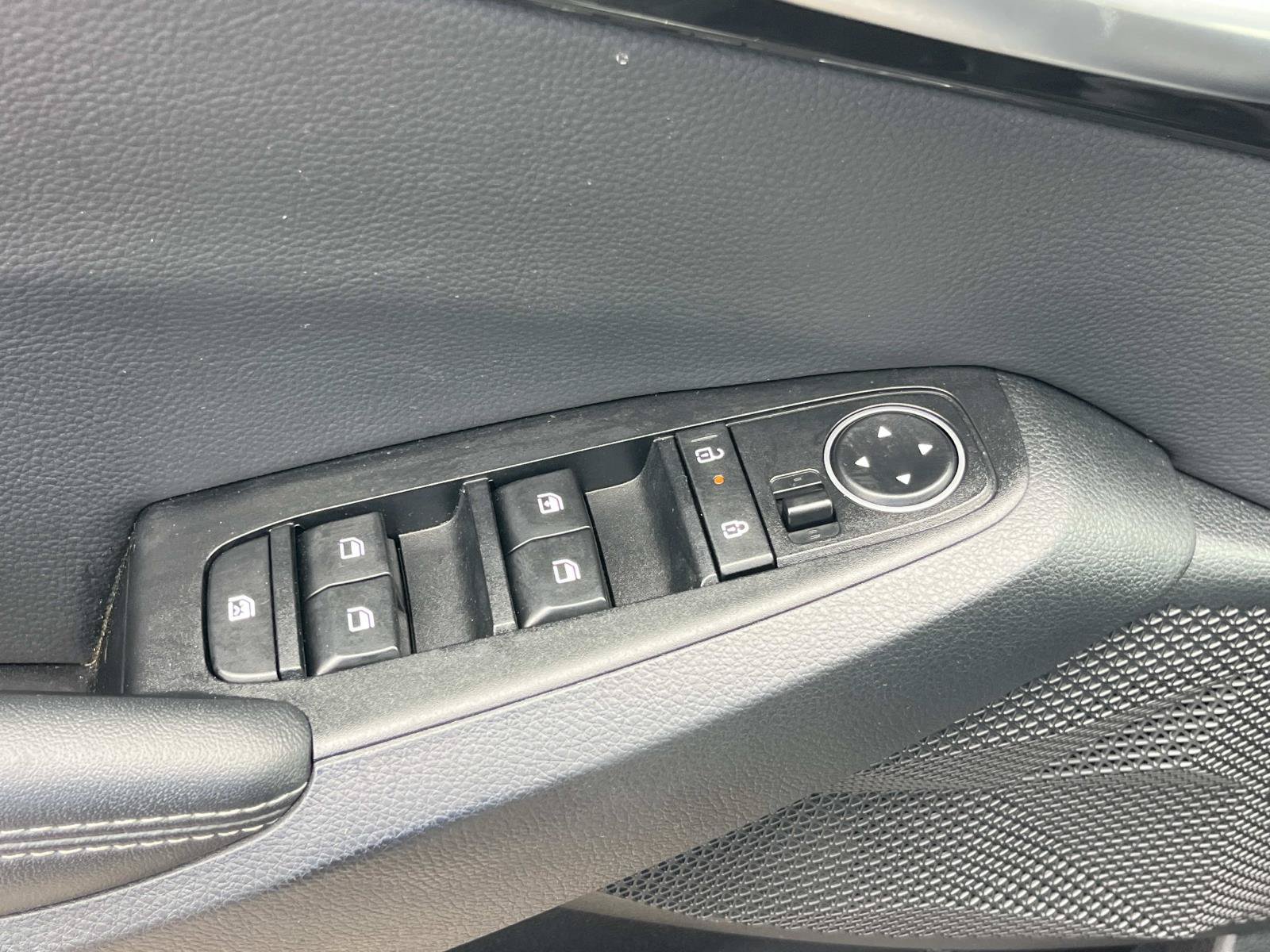 Used 2024 Kia Seltos X-Line AWD/4WD image 25