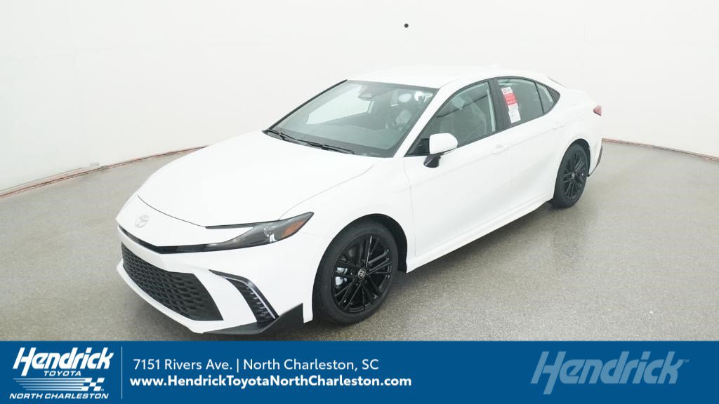 New 2026 Toyota Camry SE w/ Multimedia Upgrade Package