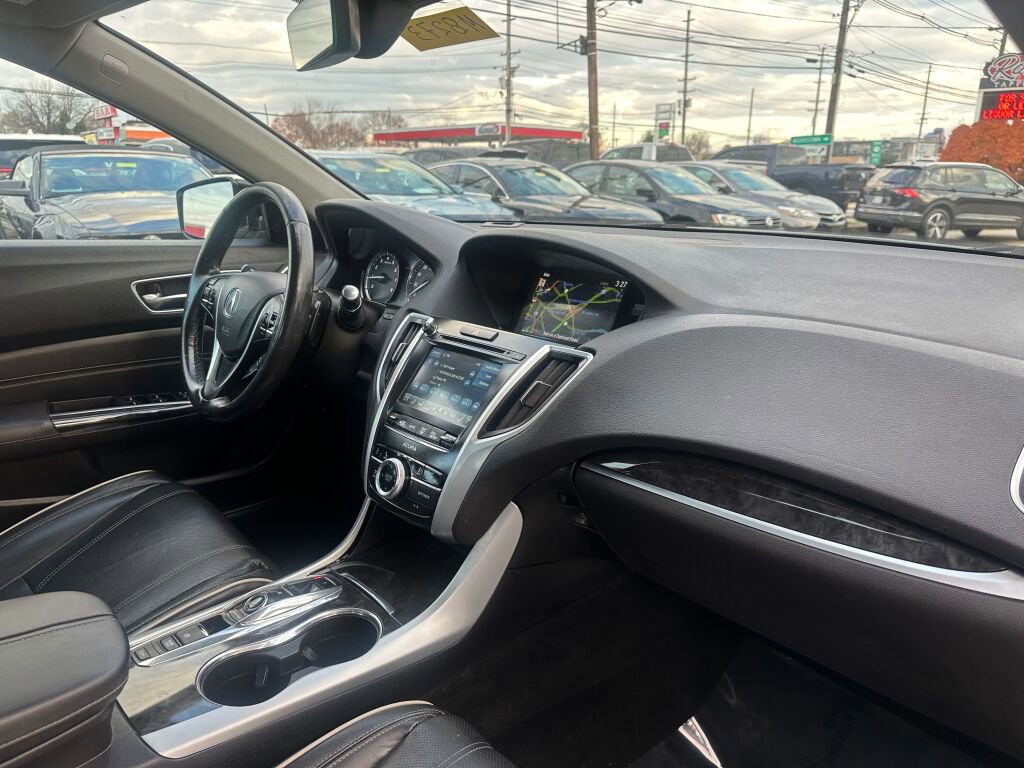 Used 2018 Acura TLX V6 SH-AWD w/ Technology Pkg image 30