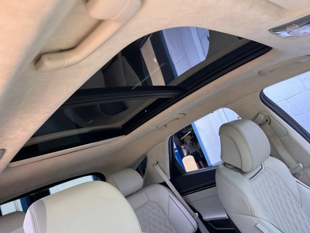 Used 2022 Genesis GV70 3.5T Sport w/ Sport Prestige Package AWD/4WD image 38