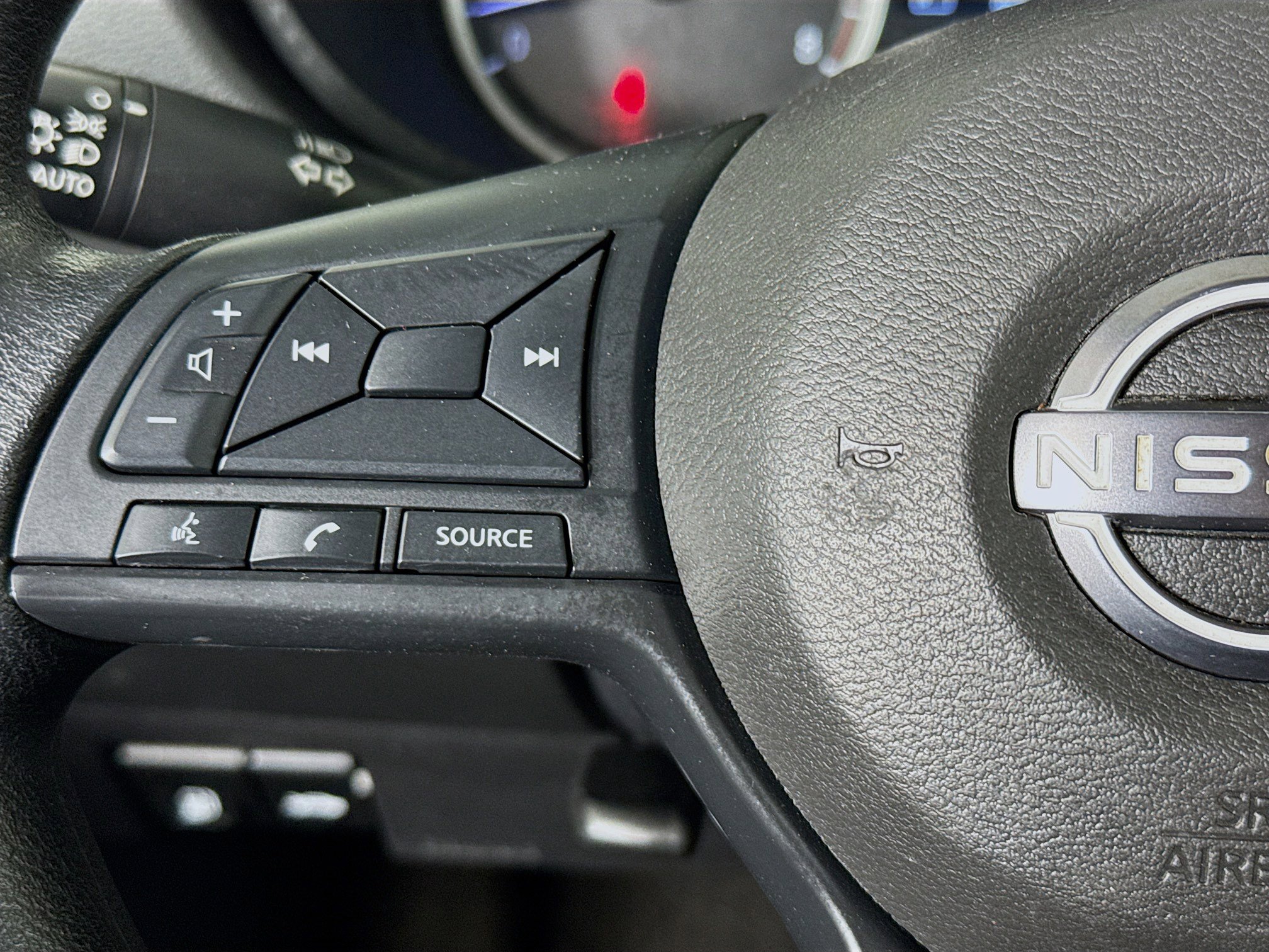 Used 2024 Nissan Versa S w/ S Plus Package image 13