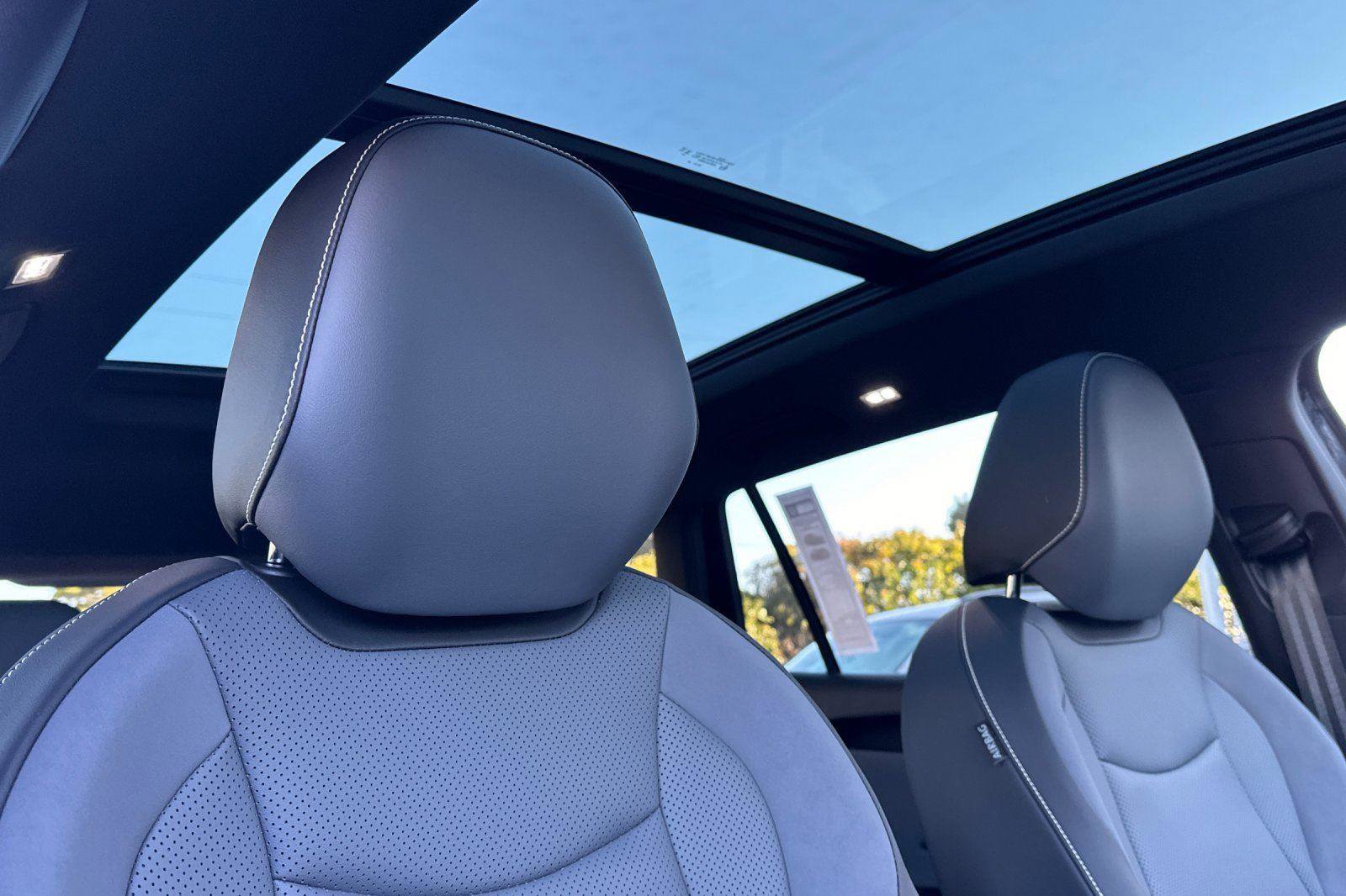 New 2026 Volkswagen Tiguan SE R-Line image 16