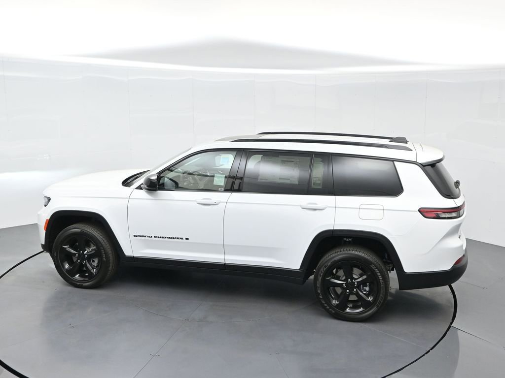 New 2025 Jeep Grand Cherokee L Altitude image 53