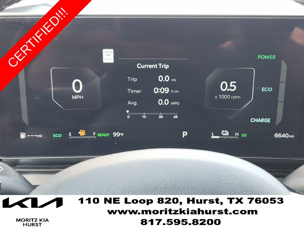 Certified 2025 Kia Carnival SX FWD image 6