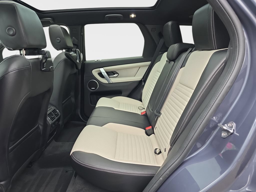 New 2026 Land Rover Discovery Sport Landmark AWD/4WD image 14