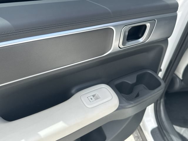 Used 2024 Hyundai Santa Fe SE FWD image 12