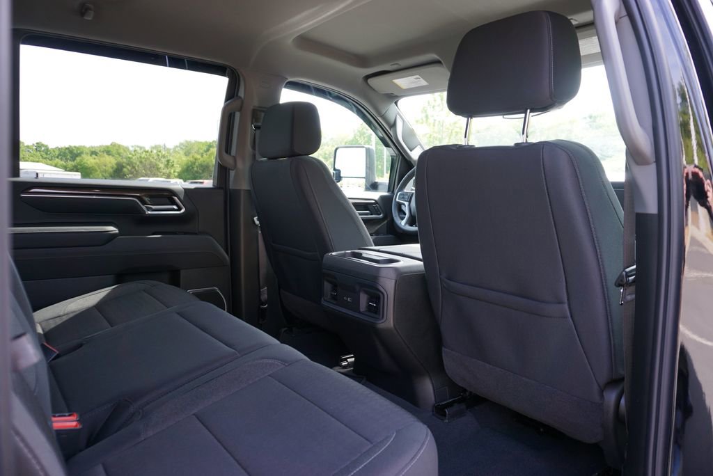 Used 2025 Chevrolet Silverado 2500 LT w/ All Star Edition image 47