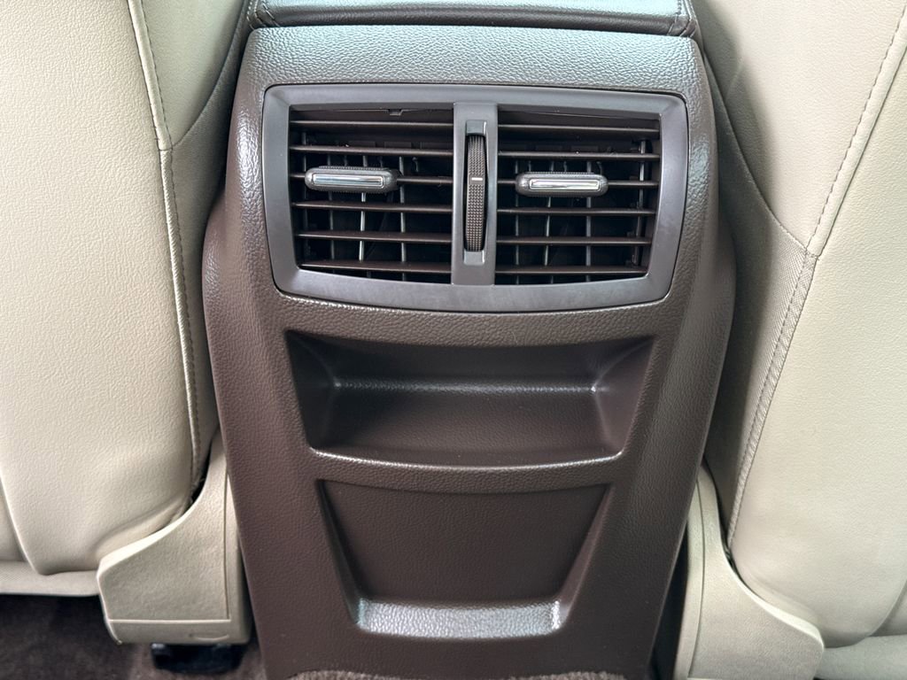 Used 2017 Buick Regal Sport Touring FWD image 30