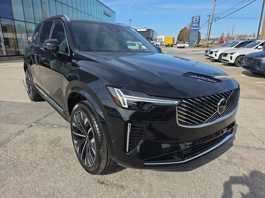 New 2026 Volvo XC90 B6 Plus w/ Protection Package Premier image 1