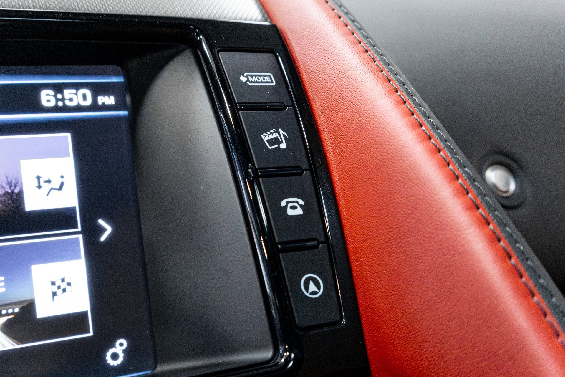 Used 2016 Jaguar F-TYPE S image 56