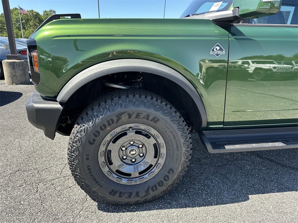 New 2025 Ford Bronco Outer Banks w/ Sasquatch Package image 6