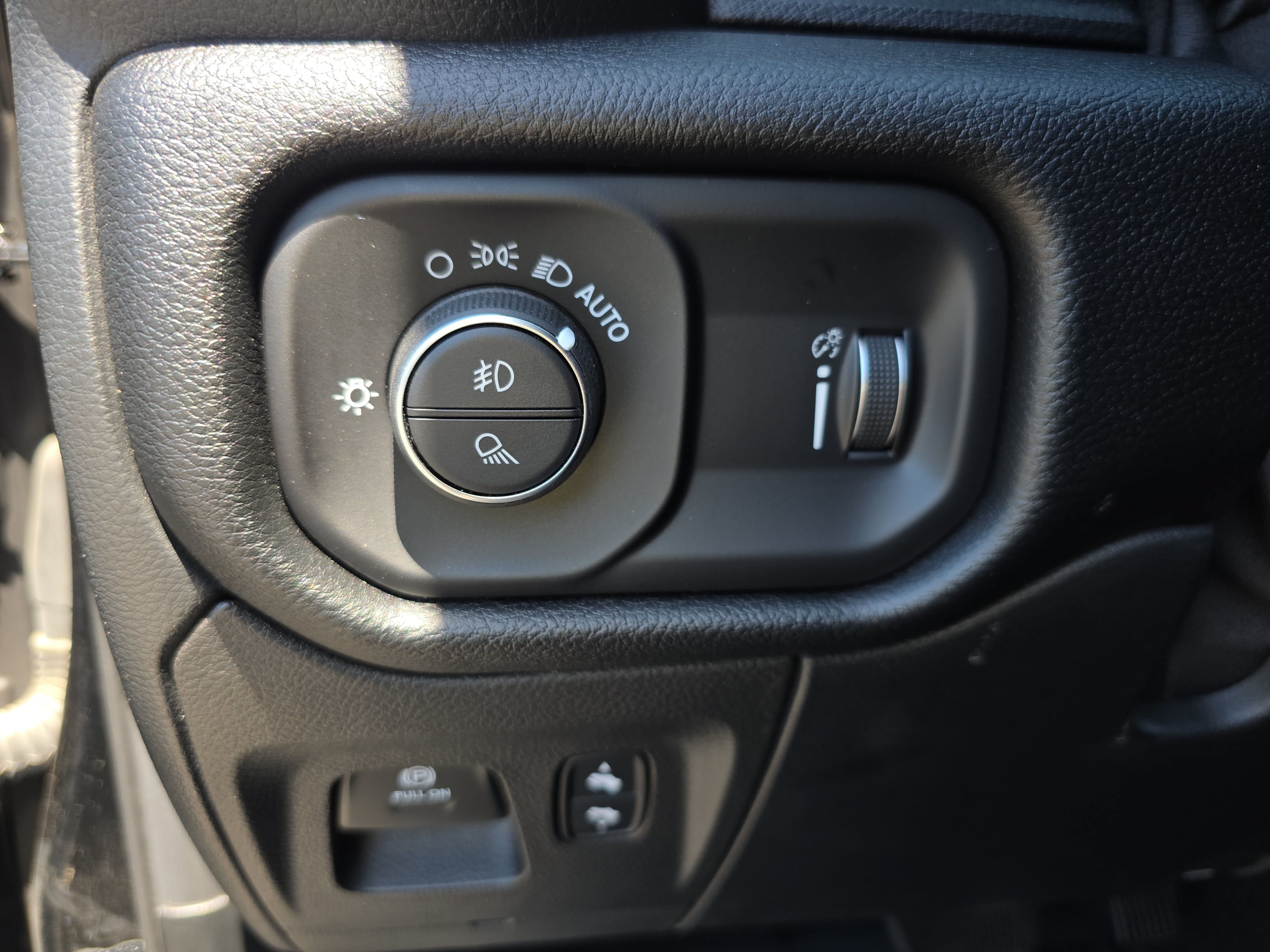 Certified 2022 RAM 1500 Big Horn AWD/4WD image 23