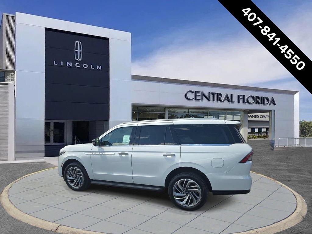 New 2027 Lincoln Navigator Premiere RWD image 6