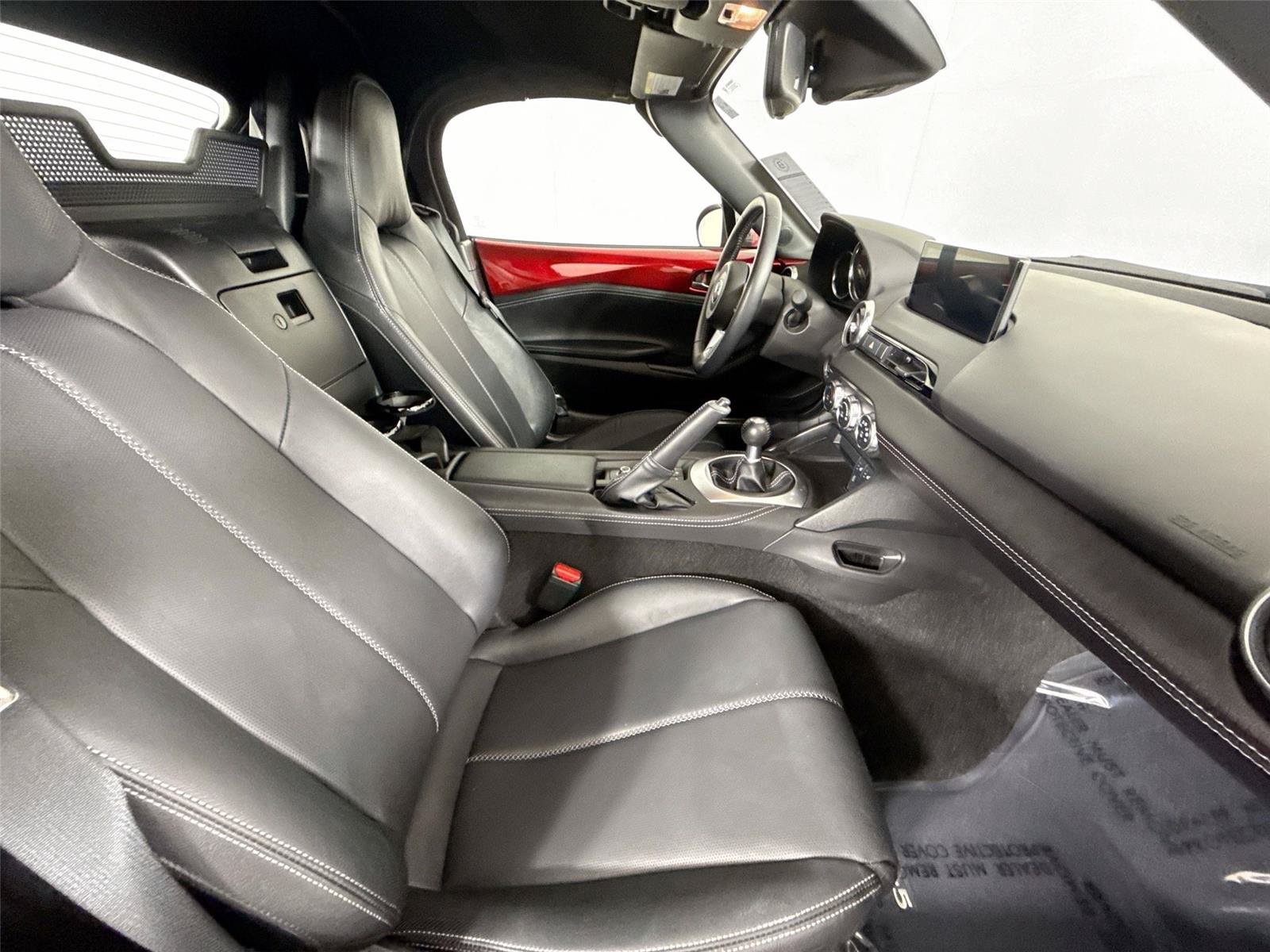 Certified 2025 MAZDA MX-5 Miata Grand Touring RWD image 42