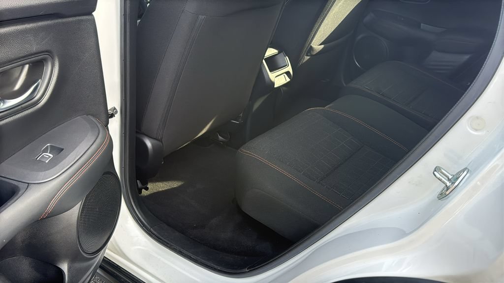 Used 2024 Honda HR-V Sport image 31