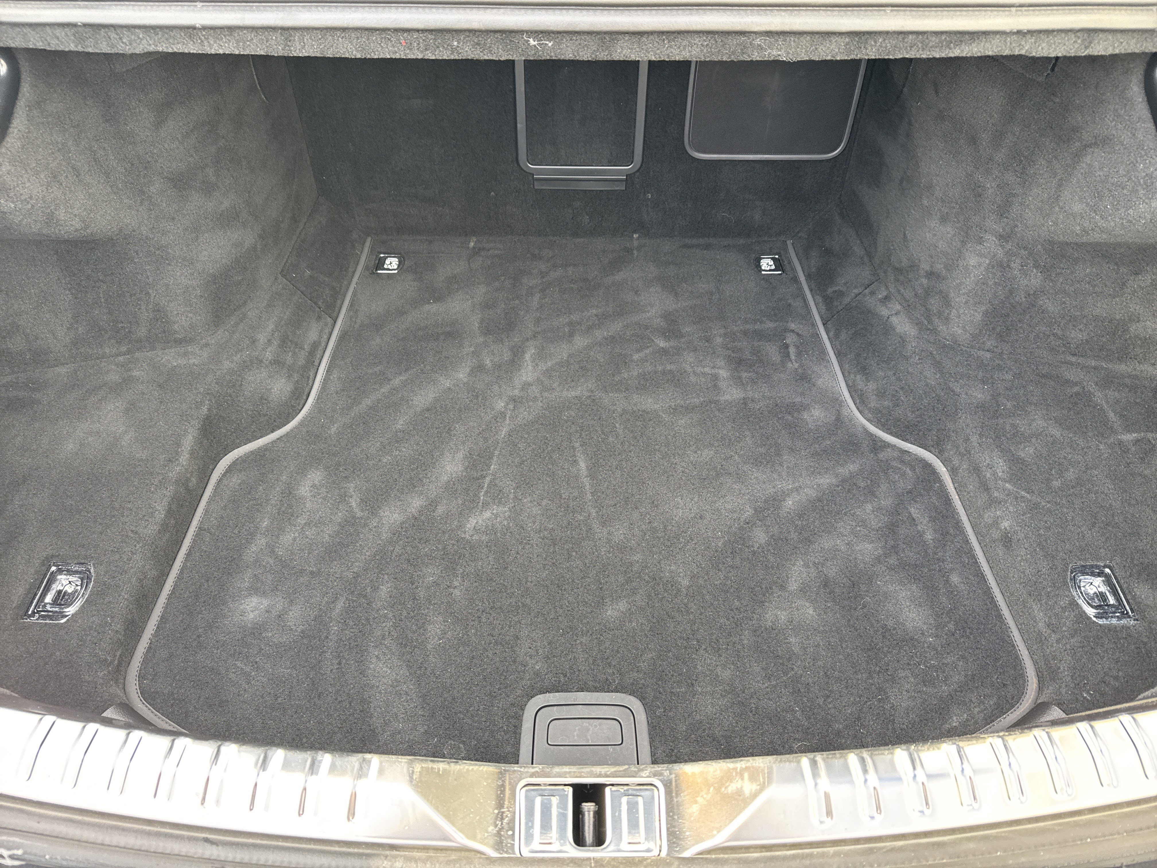 Used 2022 Bentley Flying Spur V8 image 29