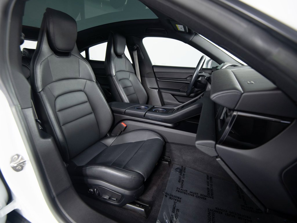 Certified 2022 Porsche Taycan image 22