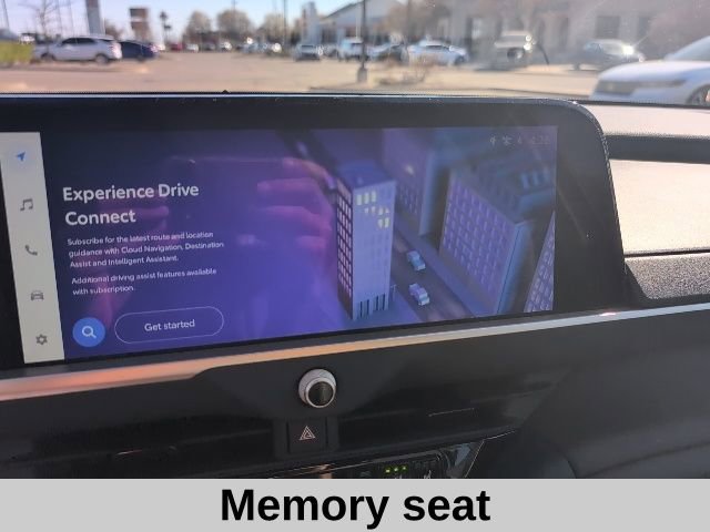 Used 2026 Toyota Crown Platinum image 7