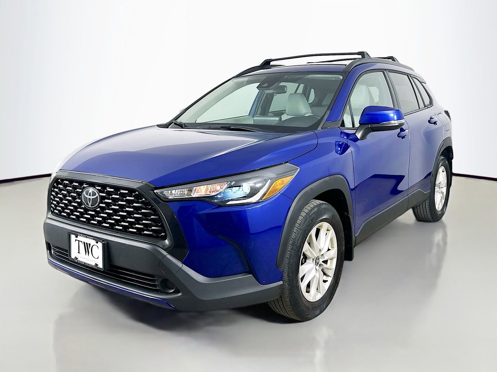 Used 2022 Toyota Corolla Cross LE