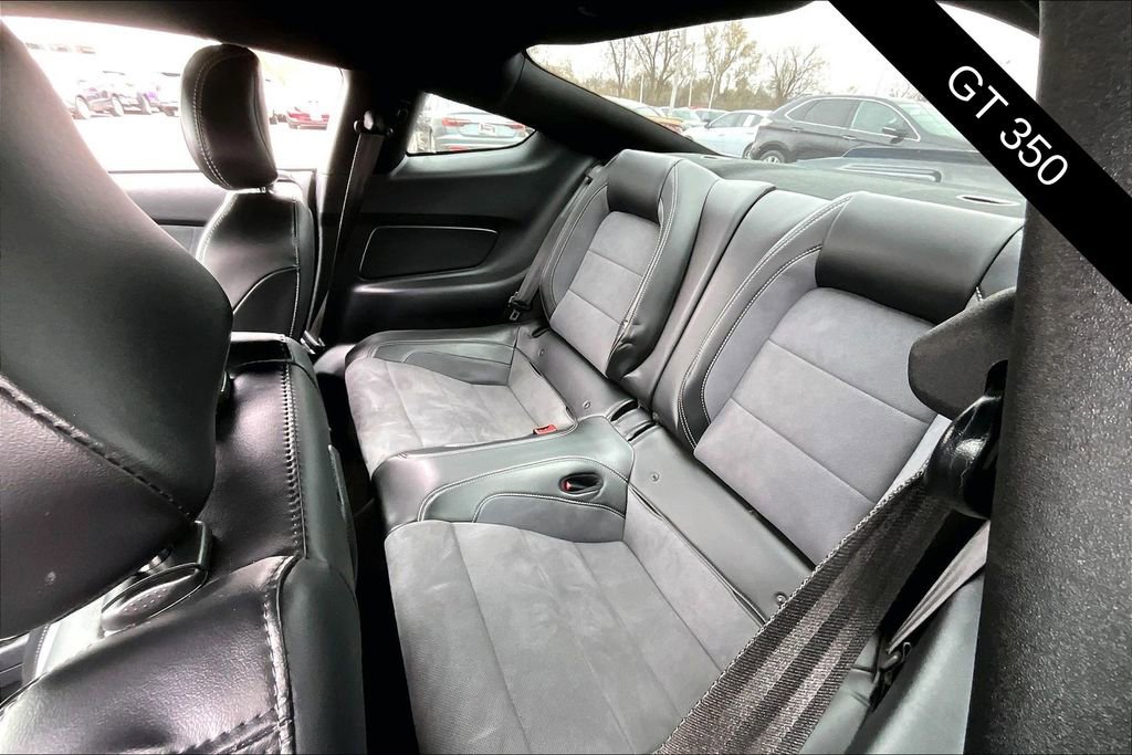Used 2020 Ford Mustang Shelby GT350 w/ Technology Package image 20