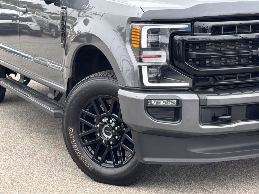 Certified 2022 Ford F250 Lariat w/ Black Appearance Package image 4