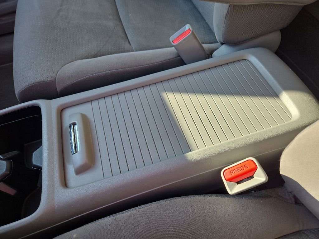 Used 2013 Honda CR-V EX image 53