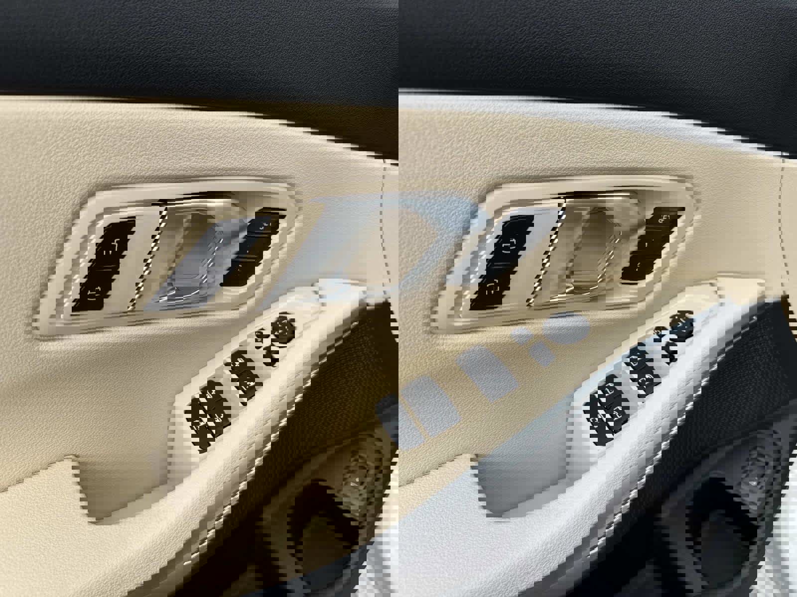 New 2026 BMW 330i Sedan w/ M Sport Package image 19