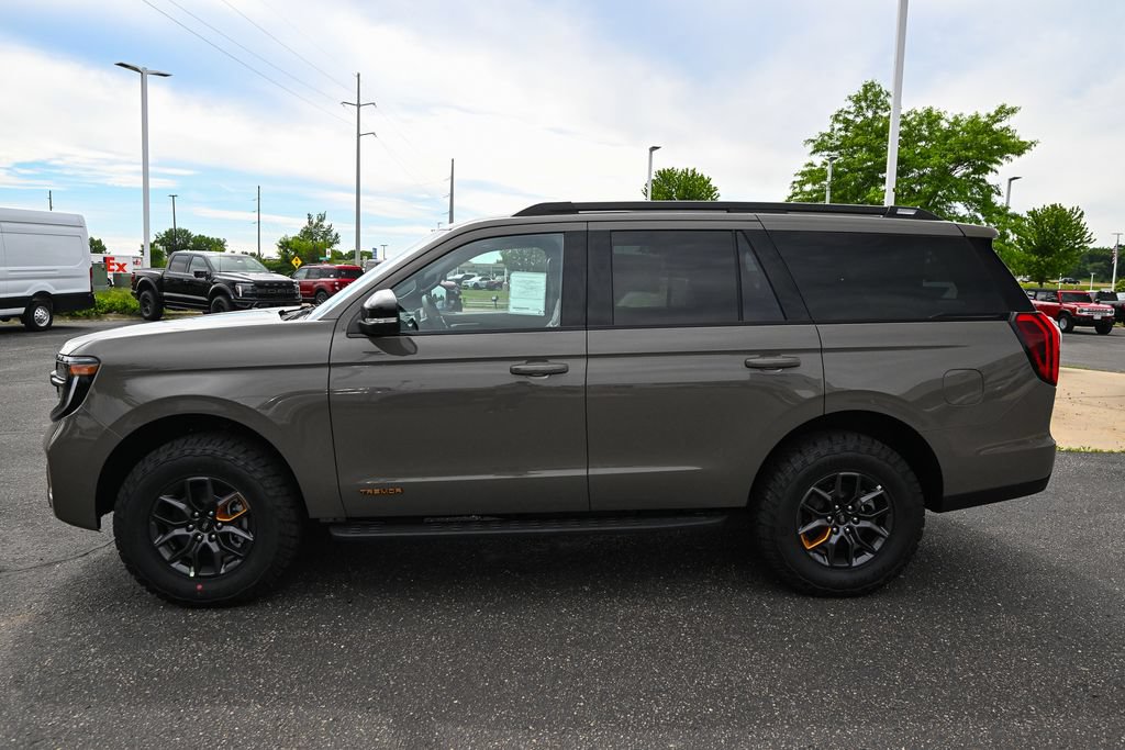 New 2026 Ford Expedition Tremor AWD/4WD image 8
