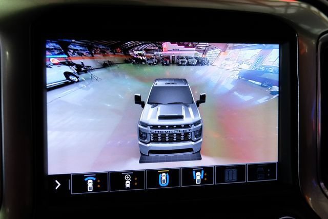 Used 2020 Chevrolet Silverado 2500 LTZ w/ LTZ Premium Package AWD/4WD image 28