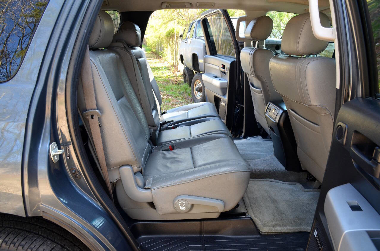 Used 2008 Toyota Sequoia SR5 image 11