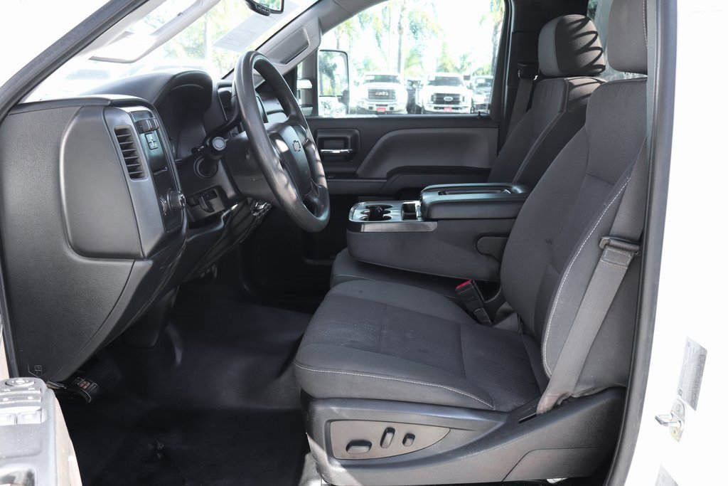 Used 2018 Chevrolet Silverado 3500 W/T w/ WT Convenience Package image 17