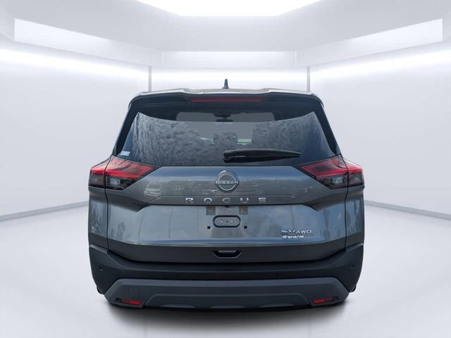Used 2023 Nissan Rogue SV image 4