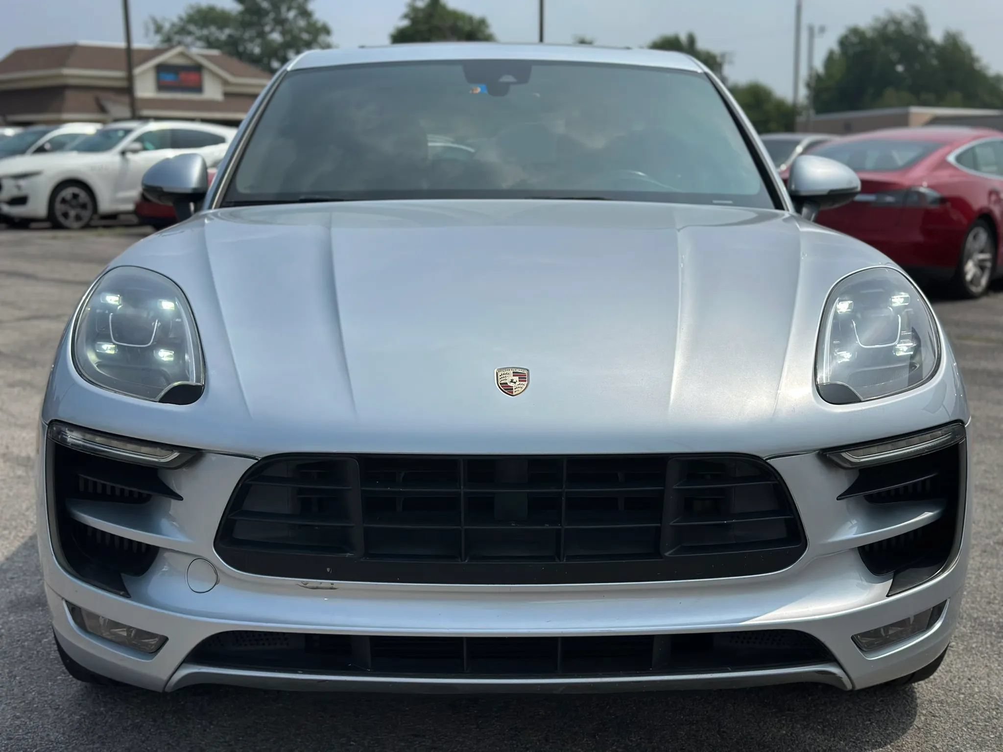 Used 2017 Porsche Macan GTS AWD/4WD image 3