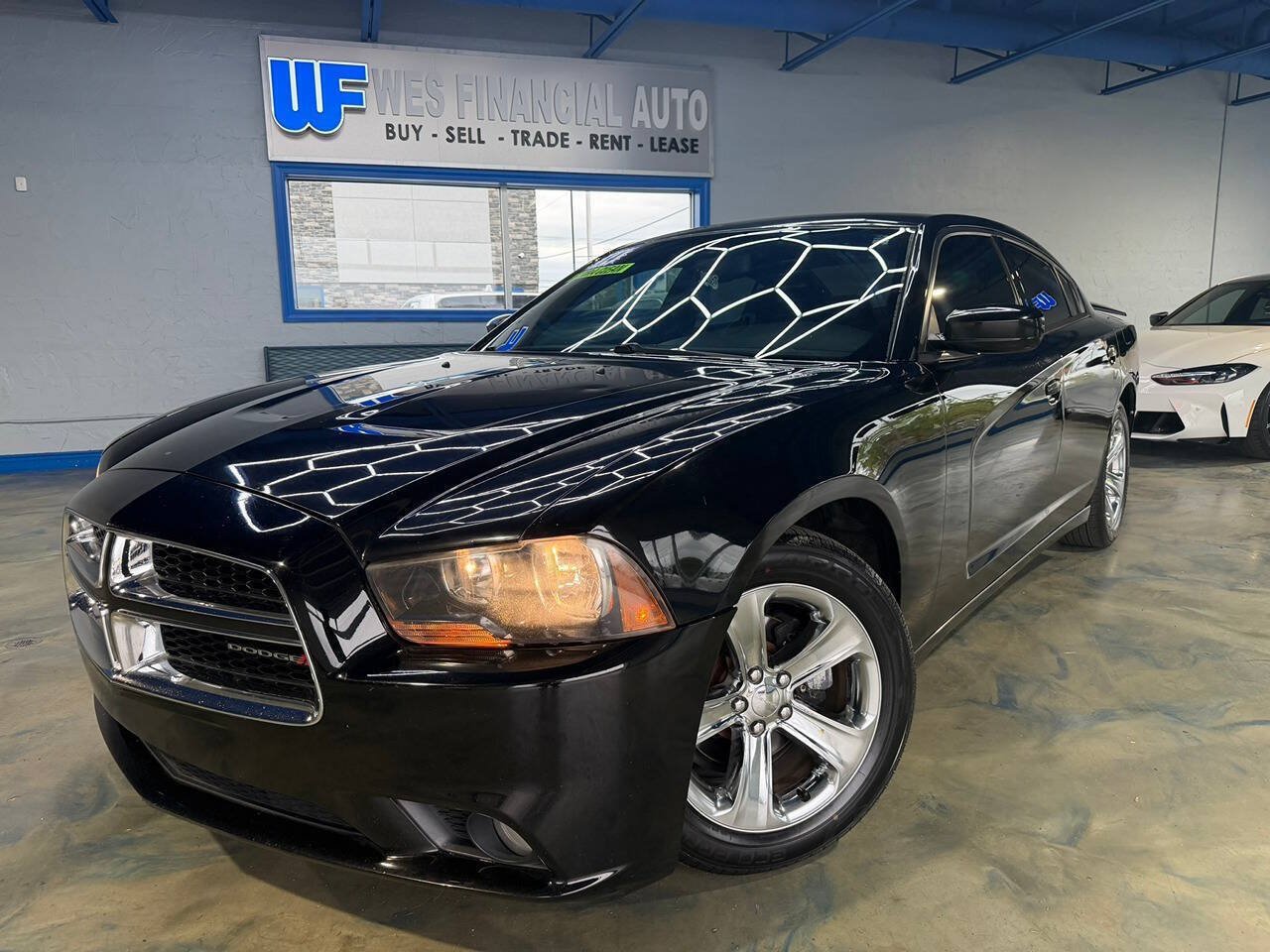 Used 2014 Dodge Charger SXT