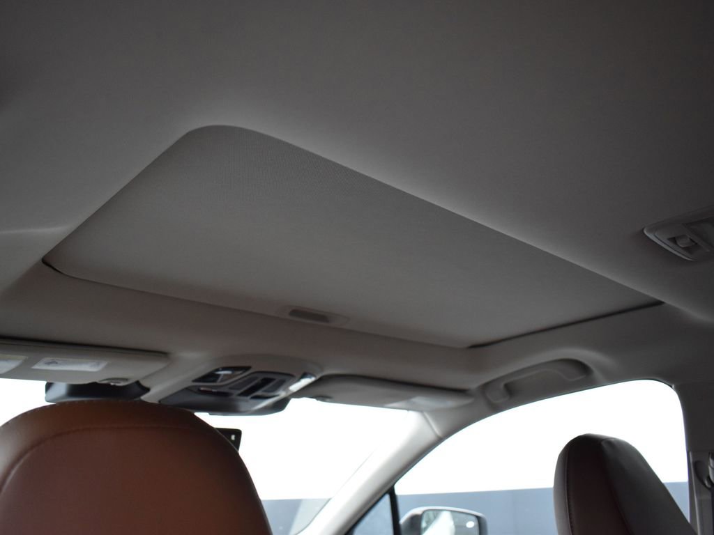New 2025 Subaru Outback Touring XT image 22