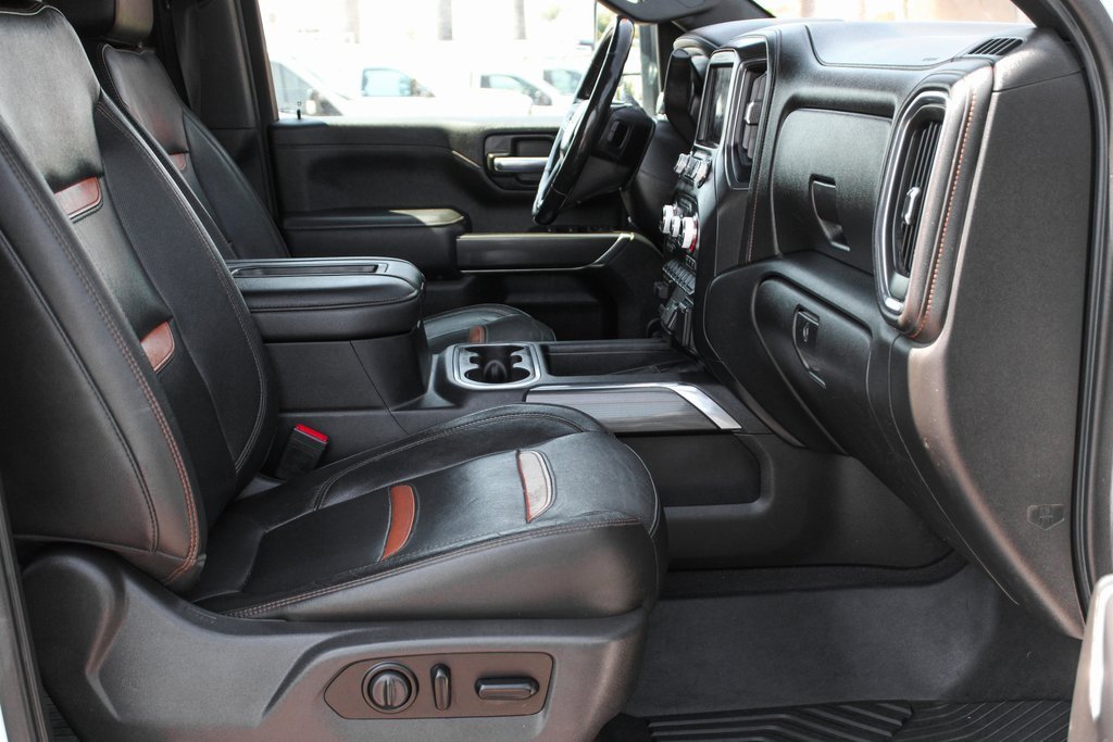 Used 2020 GMC Sierra 2500 AT4 image 41