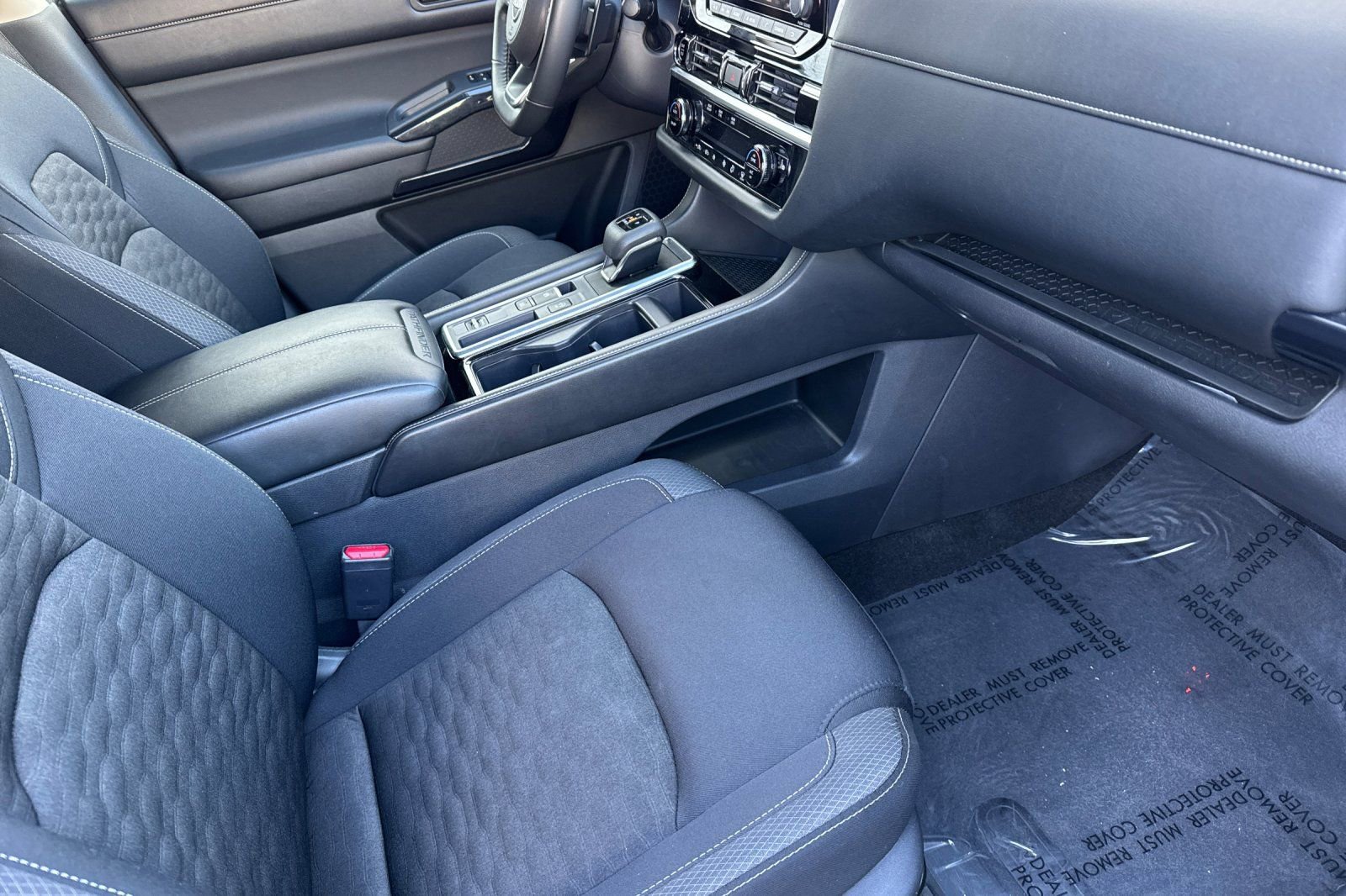 Certified 2024 Nissan Pathfinder SV image 19