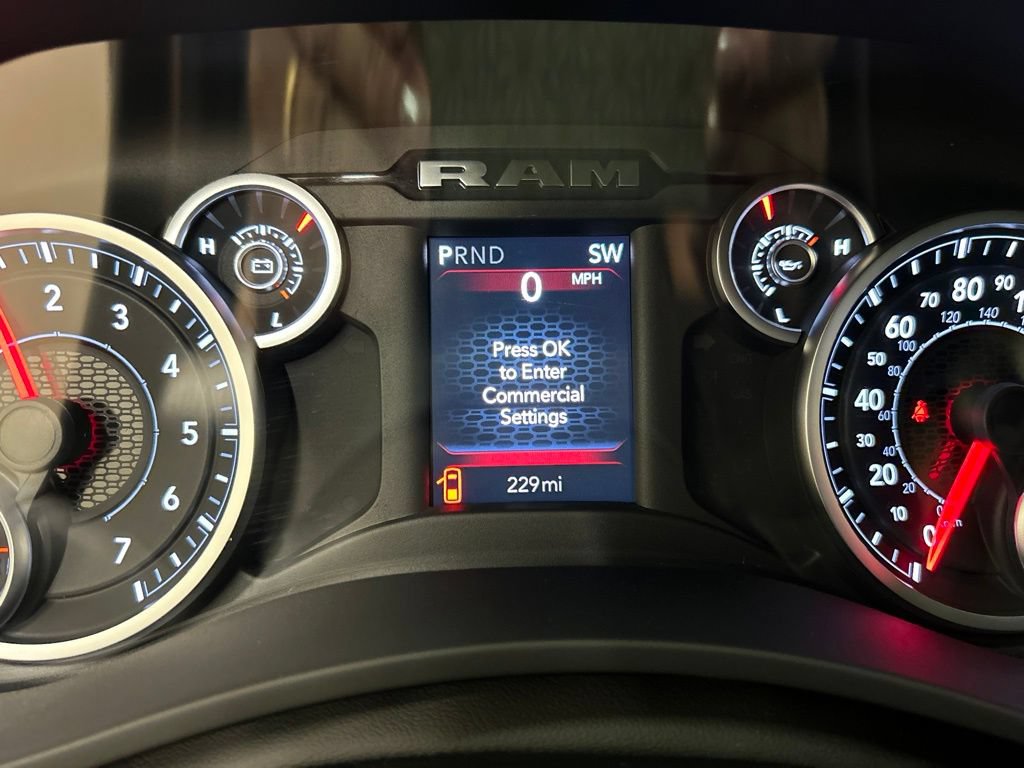 New 2026 RAM 2500 Tradesman AWD/4WD image 19