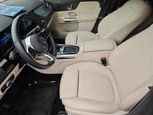 Used 2025 Mercedes-Benz GLA 250 4MATIC image 22