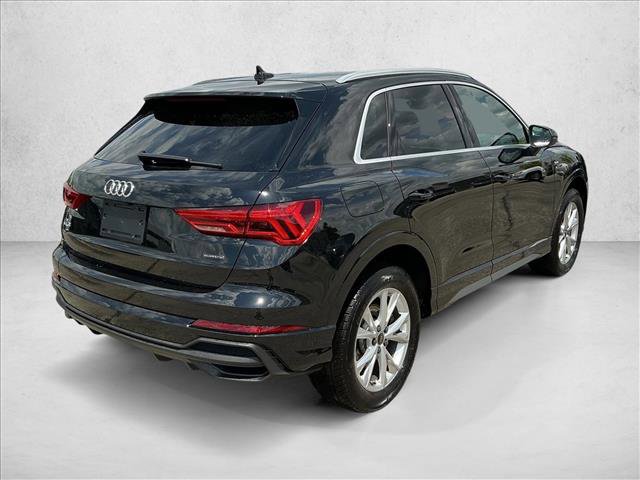Used 2025 Audi Q3 2.0T Premium w/ Convenience Package AWD/4WD image 5